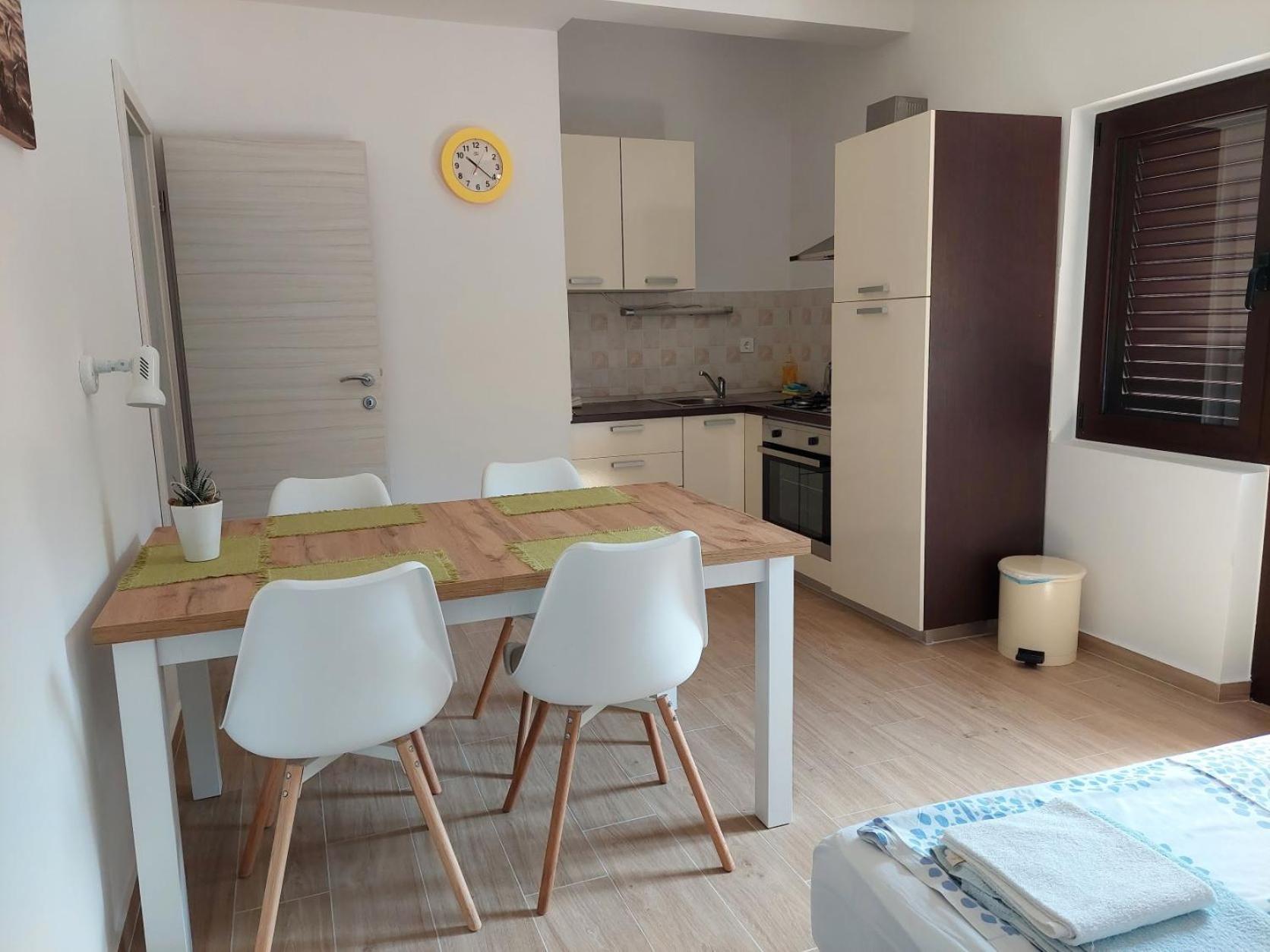 Apartments Dora, With A Beautiful View Of The Bay, Near The Sea And Center Vrboska Camera foto